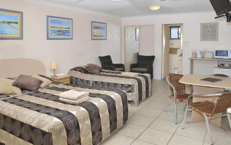 Yamba Twin Pines Motel Екстер'єр фото