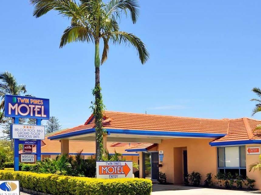 Yamba Twin Pines Motel Екстер'єр фото